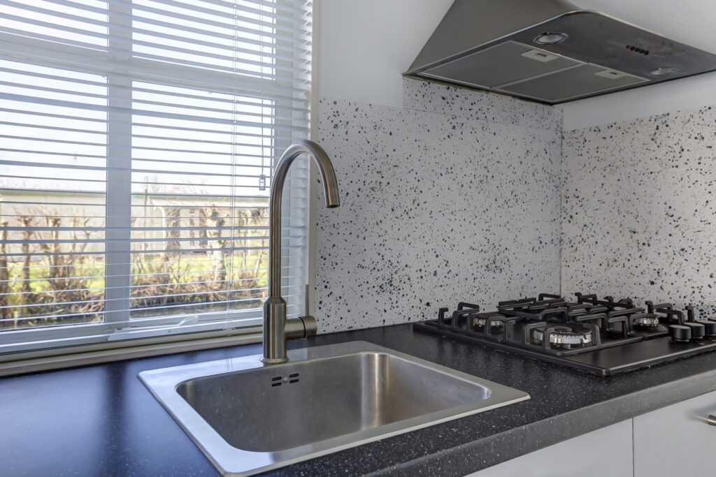 Photography 12 AALSMEER 1431 AE Uiterweg 197 ZMHS