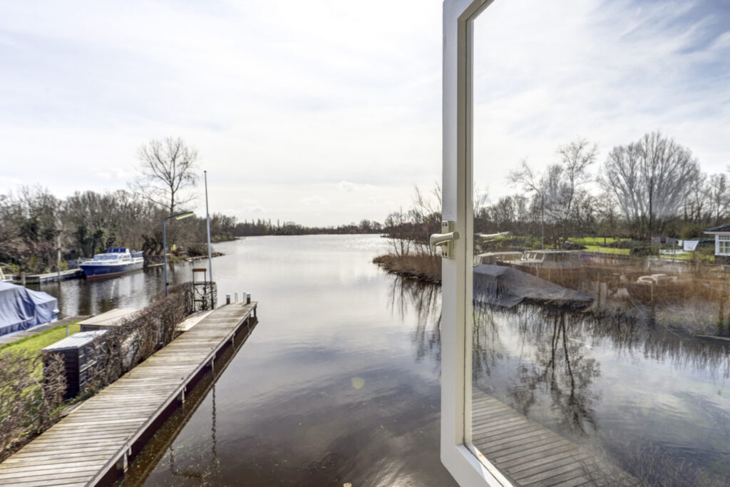 Photography 21 AALSMEER 1431 AE Uiterweg 197 ZMHS